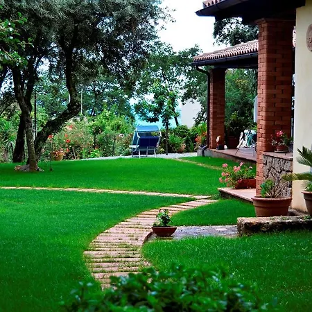 Garden House 3* Maratea