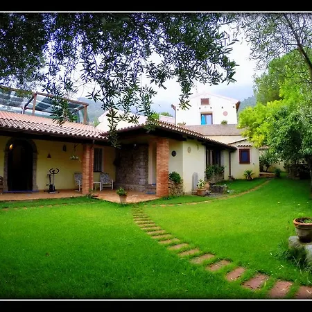 Garden House 3*