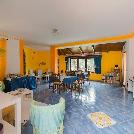 Garden House 3*