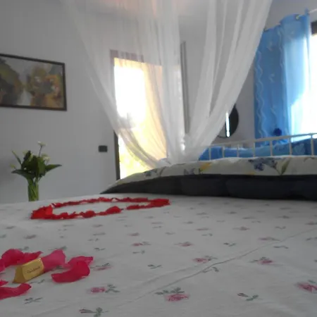 Garden House فندق مبيت وإفطار ماراتييا