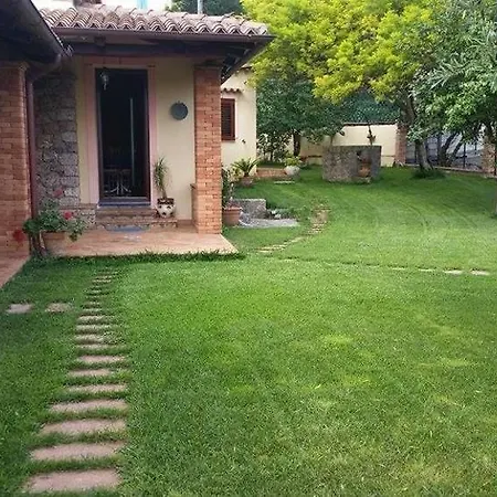 Garden House Bed & Breakfast