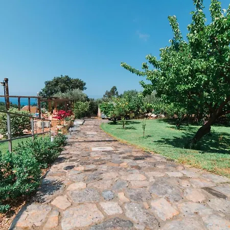 فندق مبيت وإفطار Garden House
